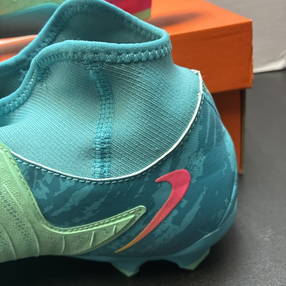 Nike Phantom Luna 2 Academy LV8 MG High-Top Soccer Cleats Mens Size 12 - Picture 5 of 16